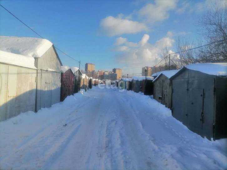 Гараж/парковка Народная 5а