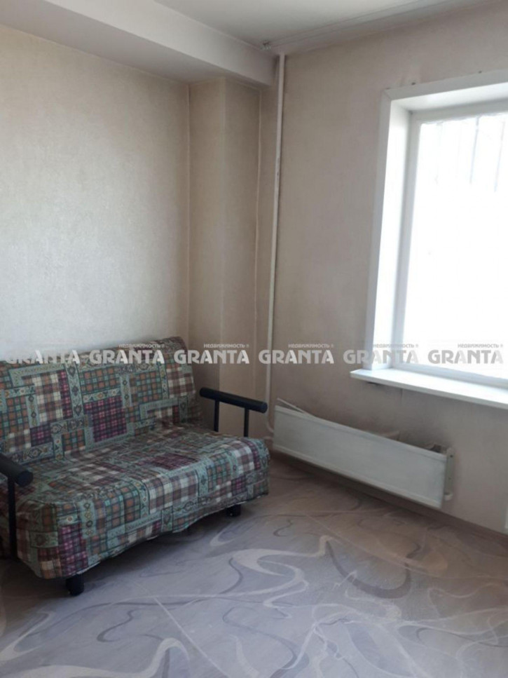 2-комн квартира ул Александра Матросова, 3