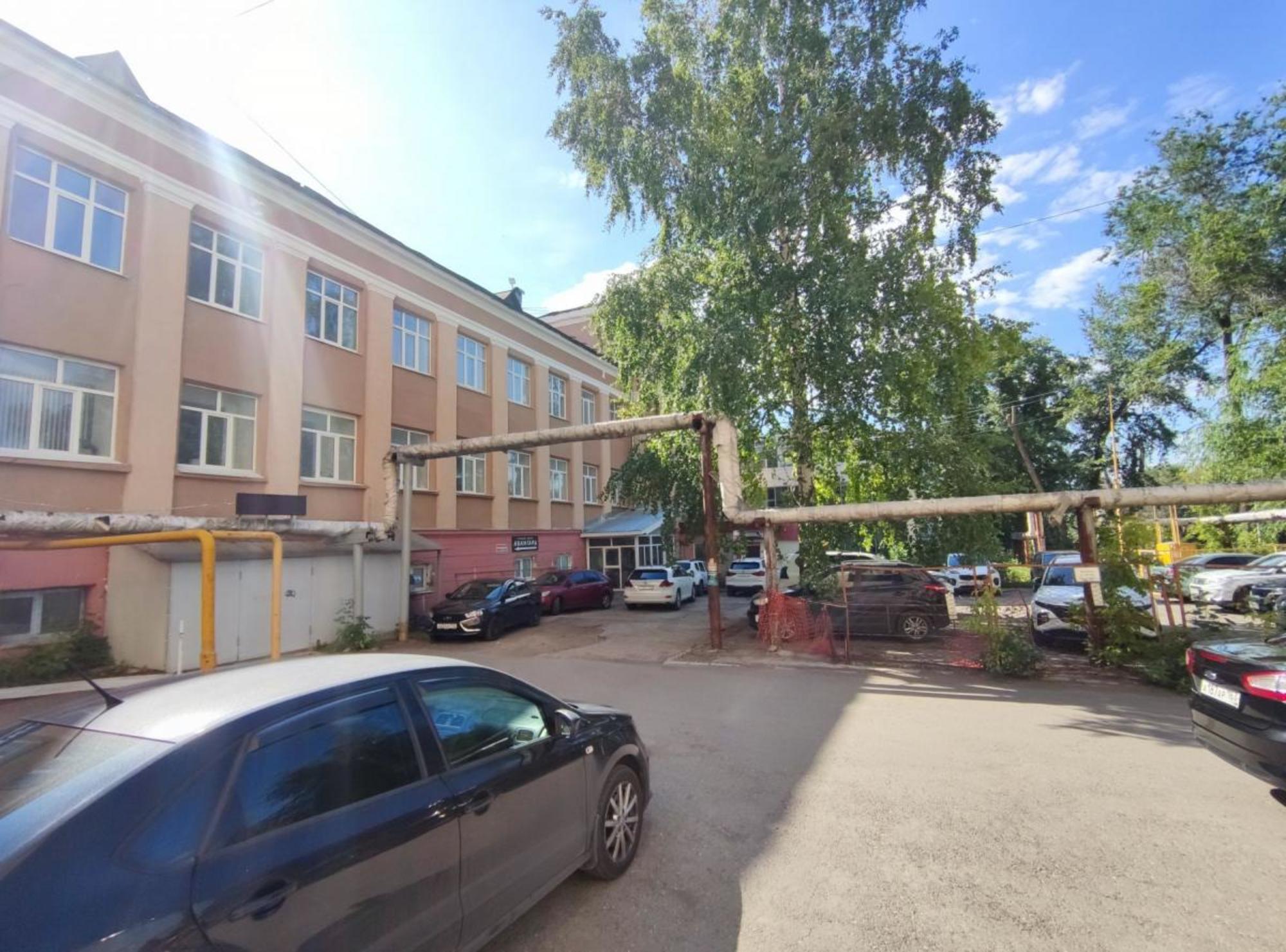 Купить офис, помещение под офис за 110 000 000 рублей на ул Ерошевского, 5