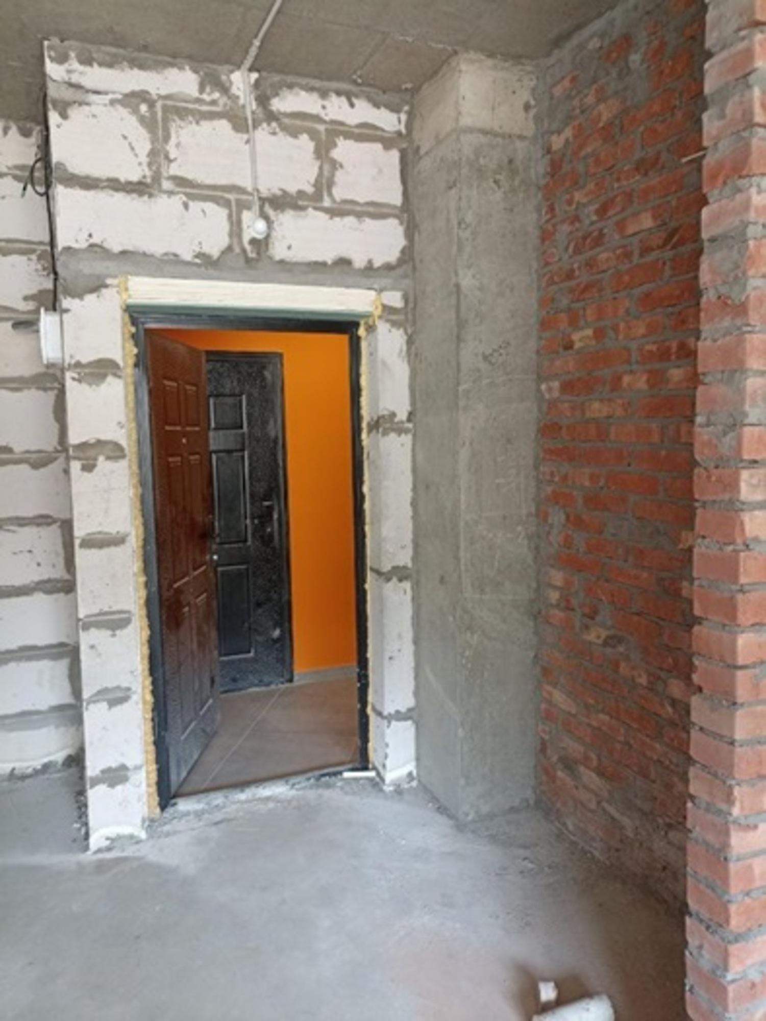 Купить квартиру за 2 880 000 рублей на Луначарского улица, 101