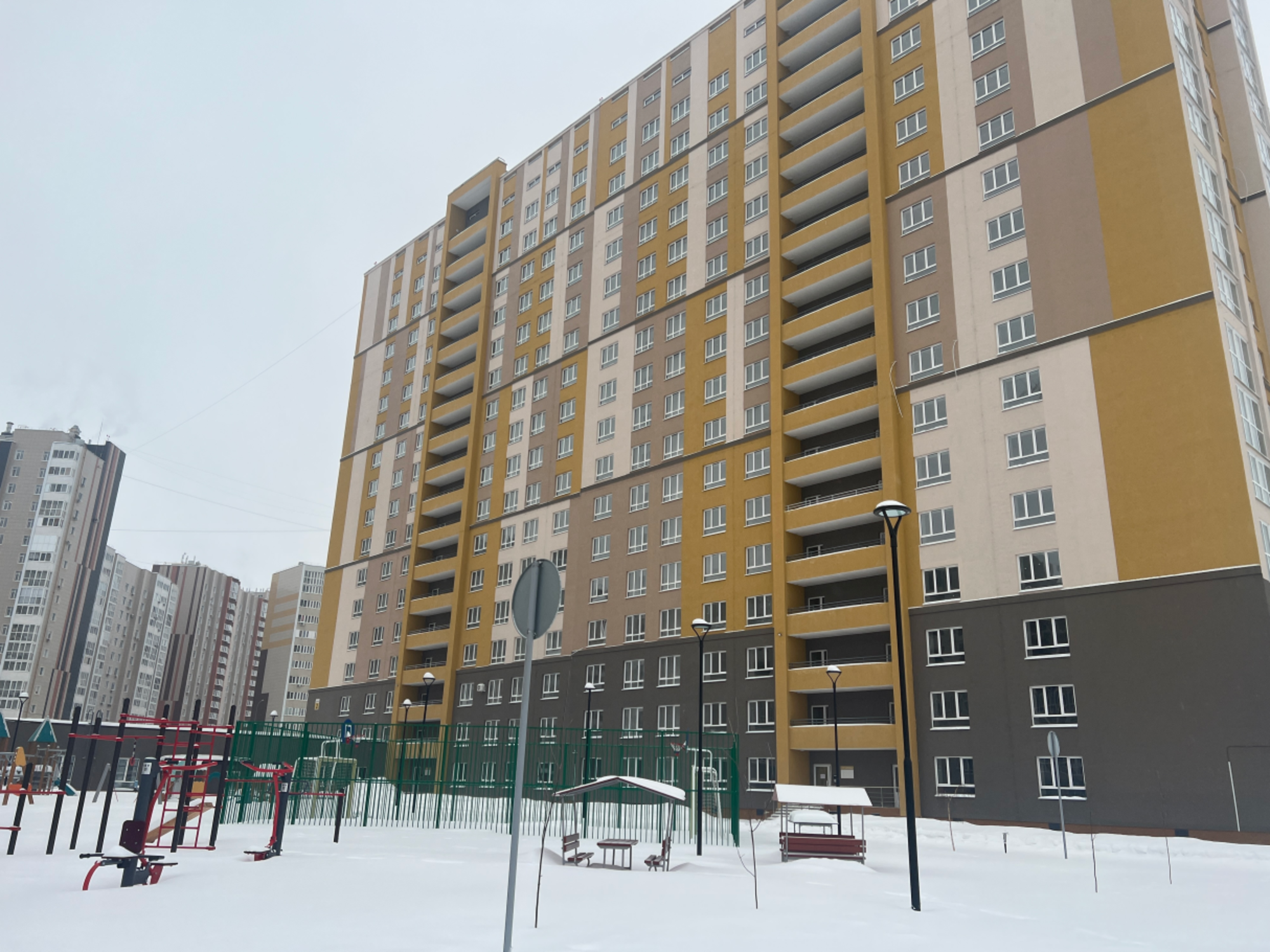 Купить квартиру за 2 861 300 рублей на улица Юркина, 8