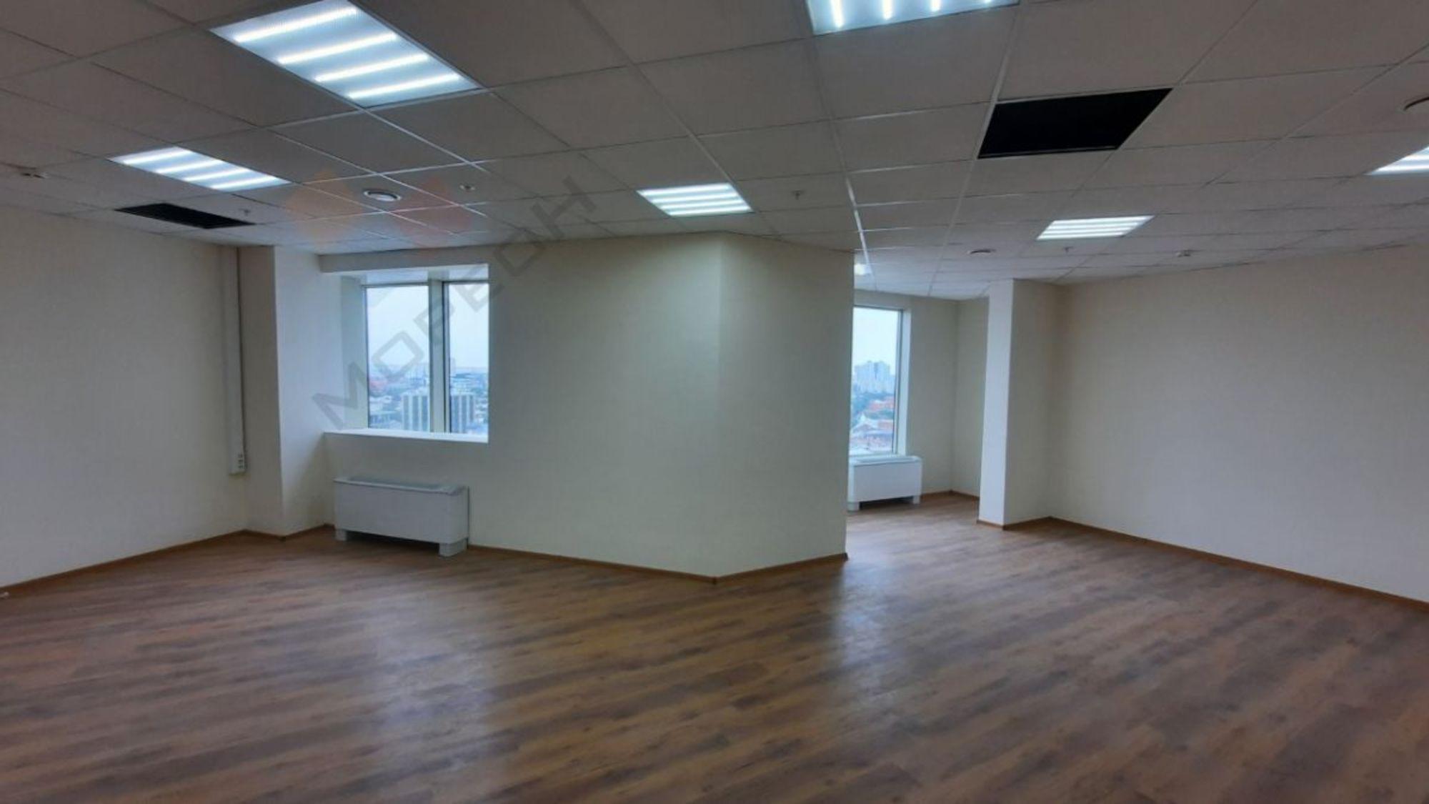Купить офис, помещение под офис за 137 200 000 рублей на Красноармейская ул, 43