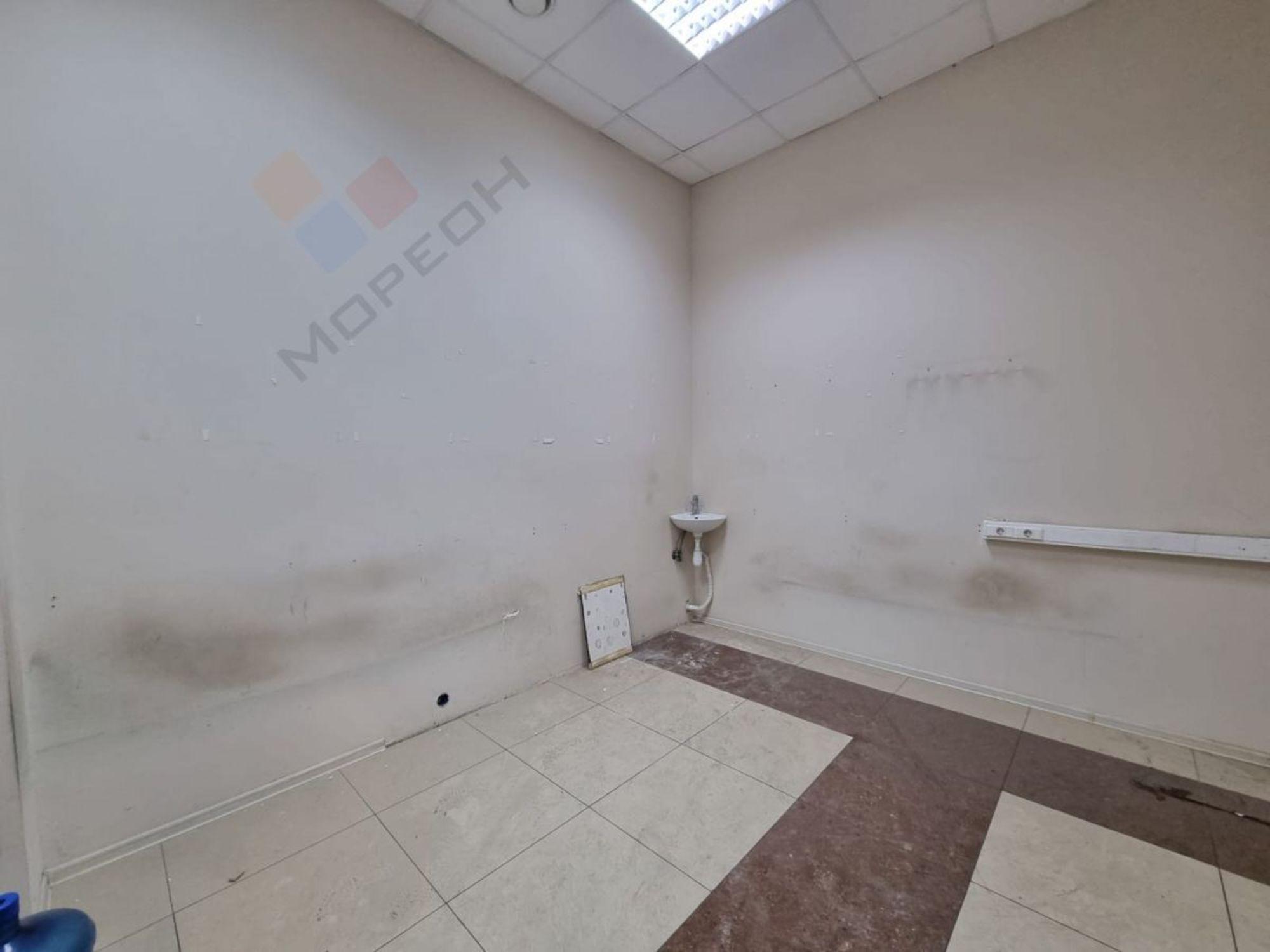 Купить офис, помещение под офис за 121 680 000 рублей на им Тургенева ул, 189/6