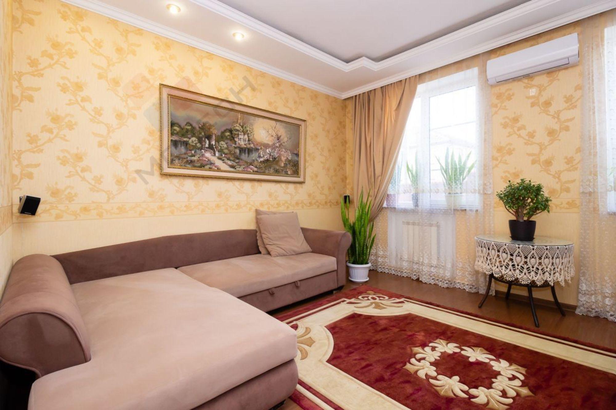 Купить дачу, дом, коттедж за 24 000 000 рублей на Кирова ул, 8