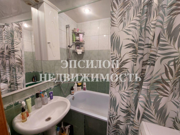 2-комн квартира Дружбы пр-т, 3