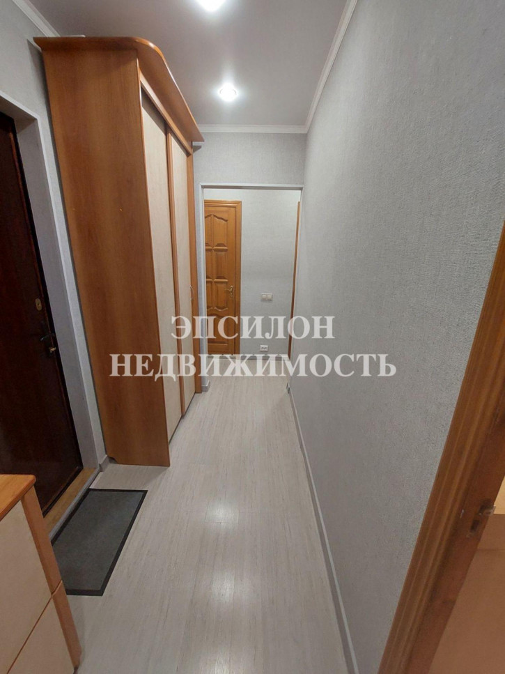 2-комн квартира Дружбы пр-т, 3