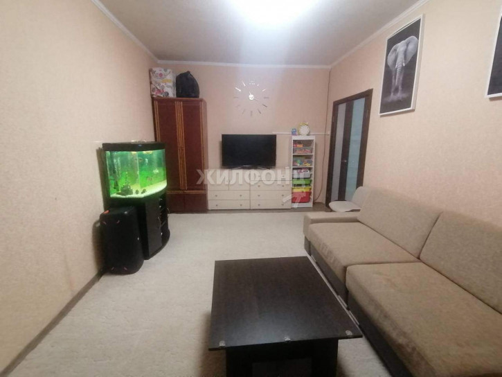 4-комн квартира 9А микрорайон, д.33