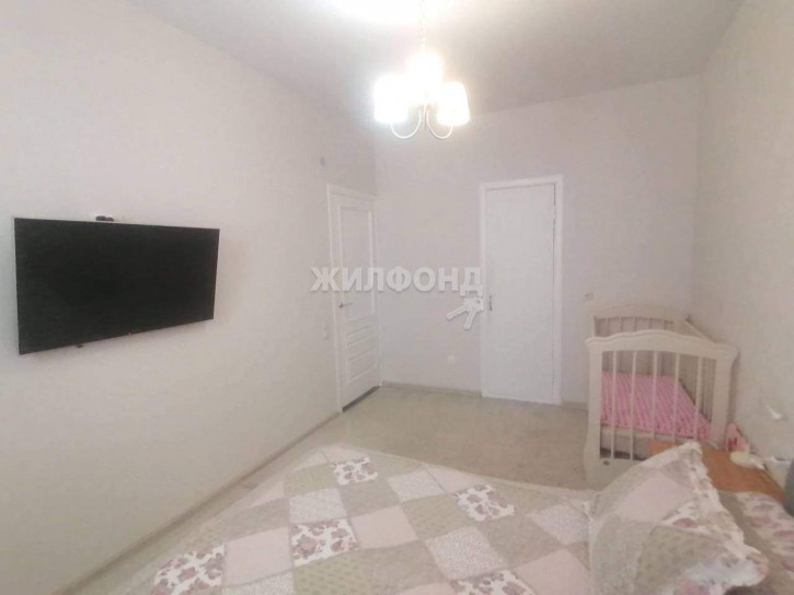 4-комн квартира 9А микрорайон, д.33