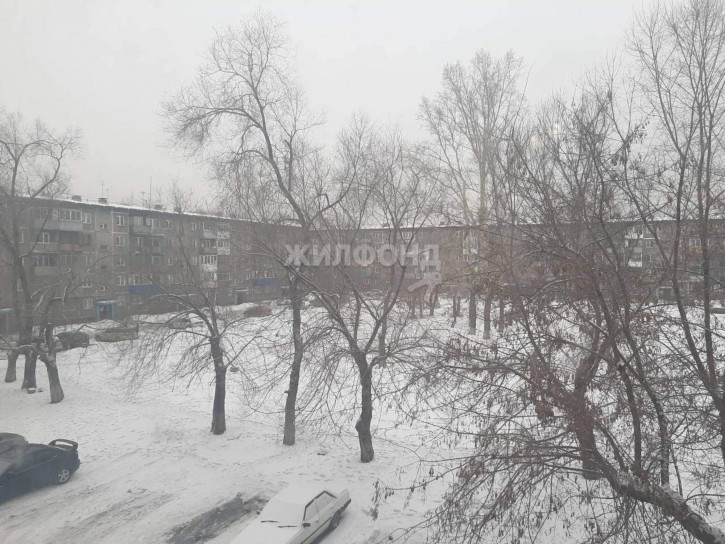 3-комн квартира 40 лет ВЛКСМ улица, д.122