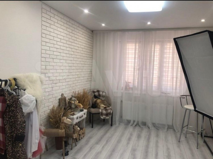 1-комн квартира улица Братьев Хусаиновых, 4/2