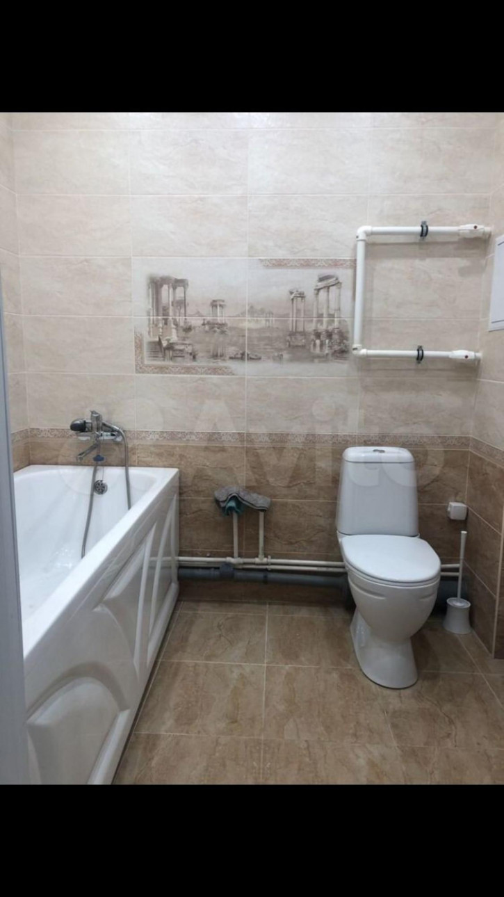 1-комн квартира улица Братьев Хусаиновых, 4/2