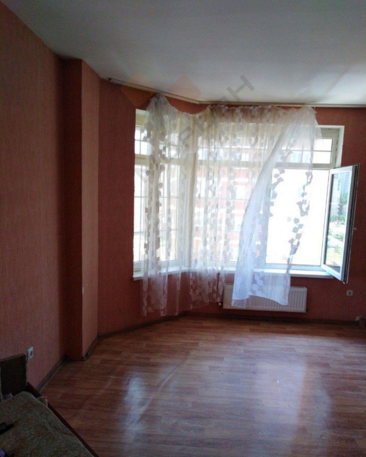 1-комн квартира Домбайская ул, 9