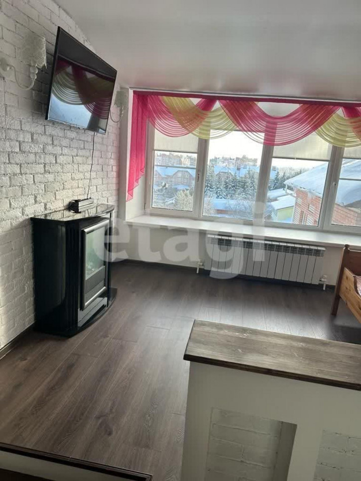 3-комн квартира Стопани, 32