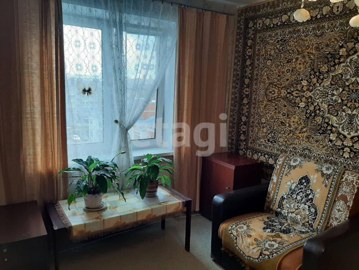 2-комн квартира Юных Пионеров, 49