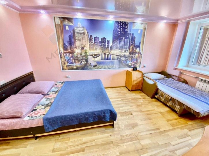 2-комн квартира Черкасская ул, 55
