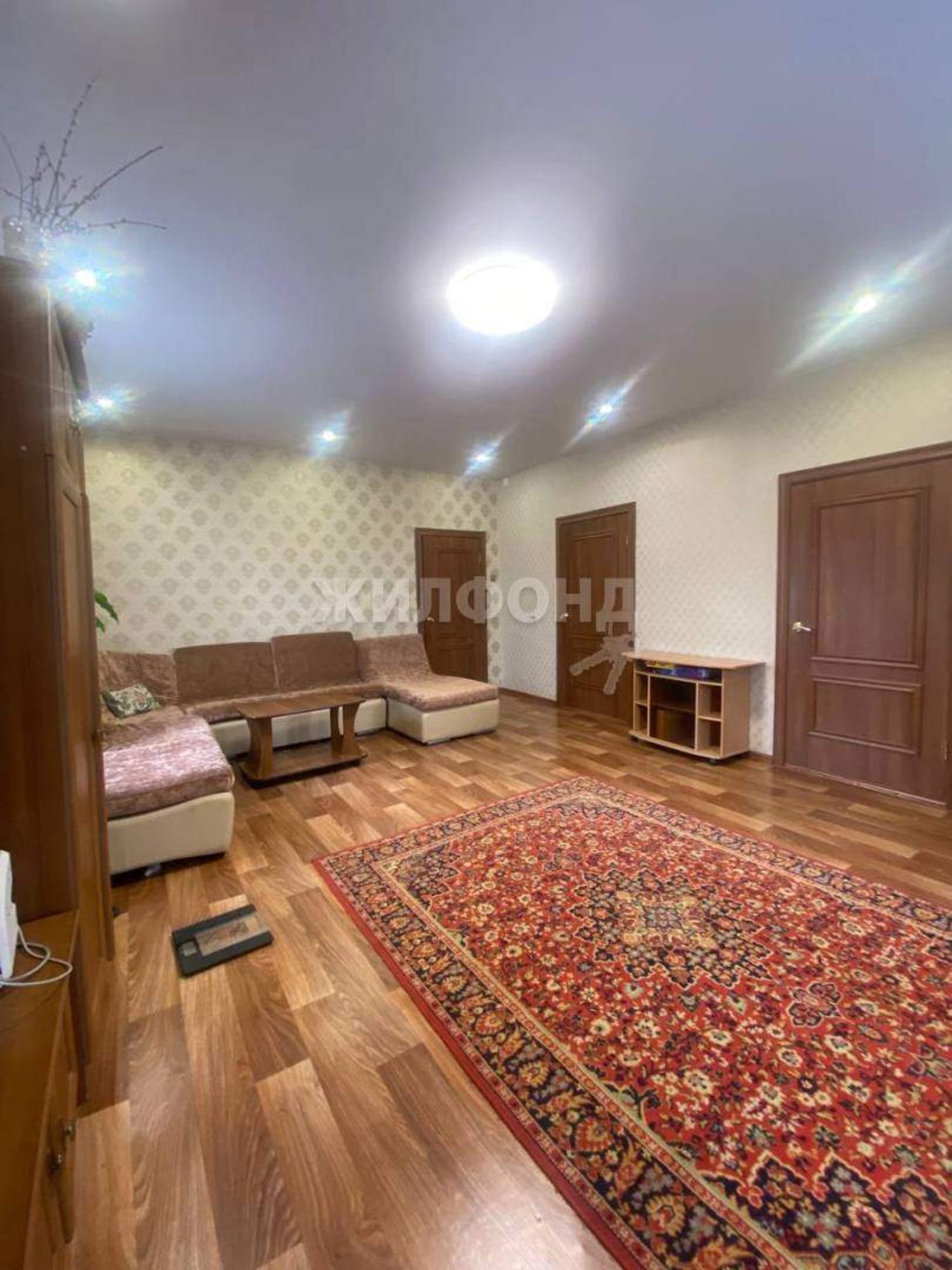 Купить дачу, дом, коттедж за 8 600 000 рублей на Космонавтов улица
