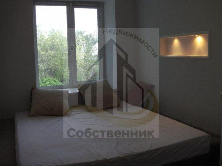 2-комн квартира Орджоникидзе ул, 2/4