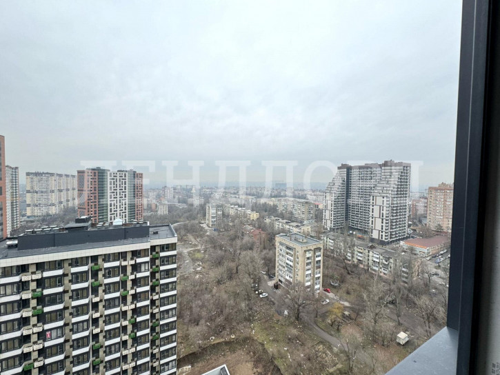 3-комн квартира улица Нансена, 109/6