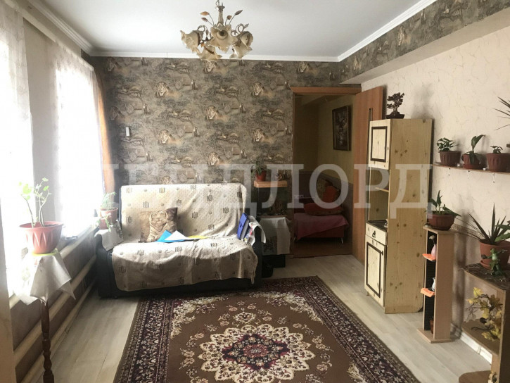 3-комн квартира улица Собино, 3