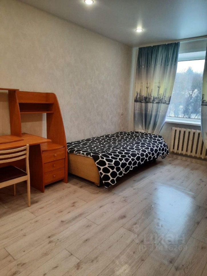 Комната улица Седова, 20,  д. 20