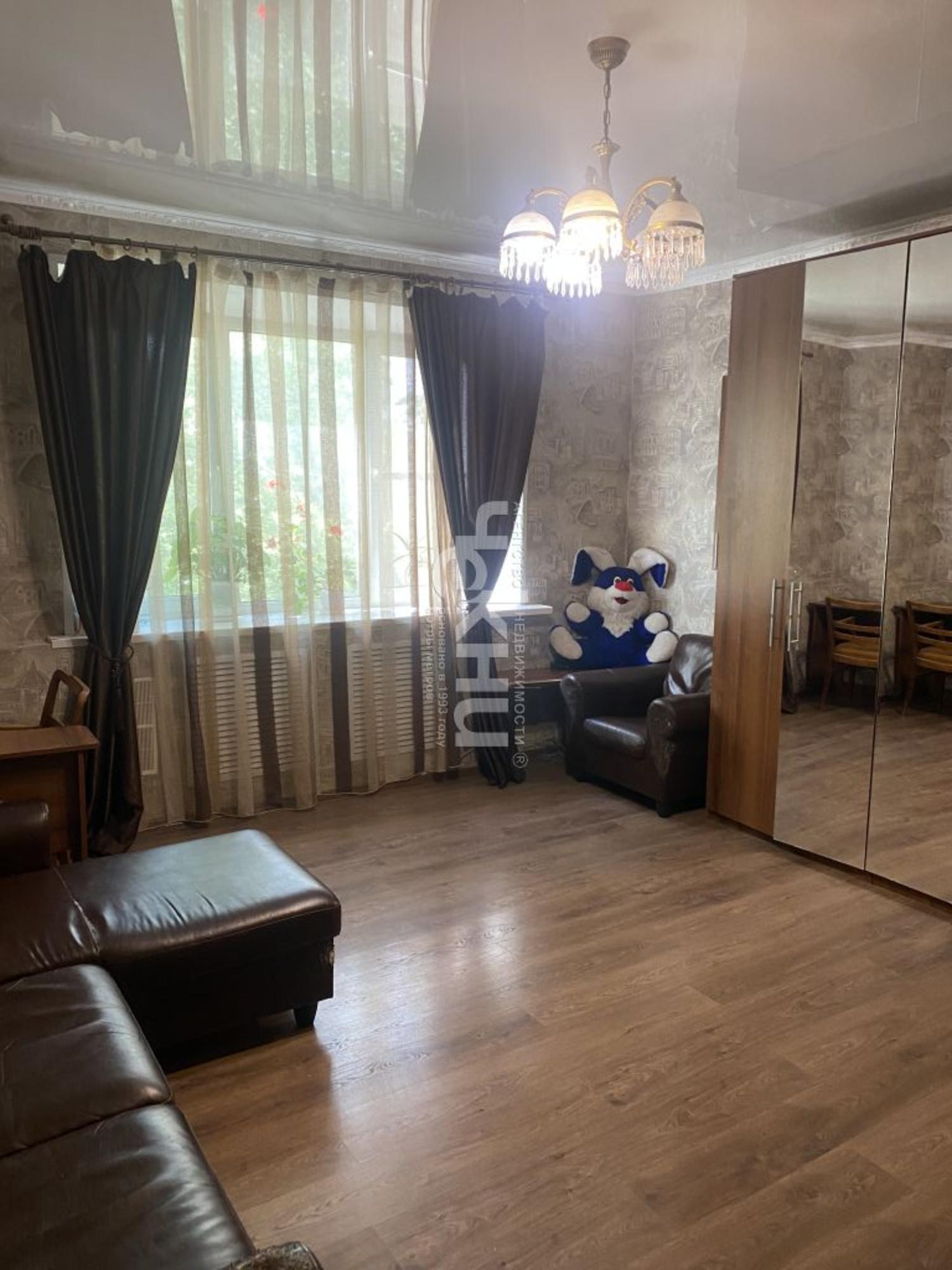 Купить квартиру за 15 000 000 рублей на Нижегородский район