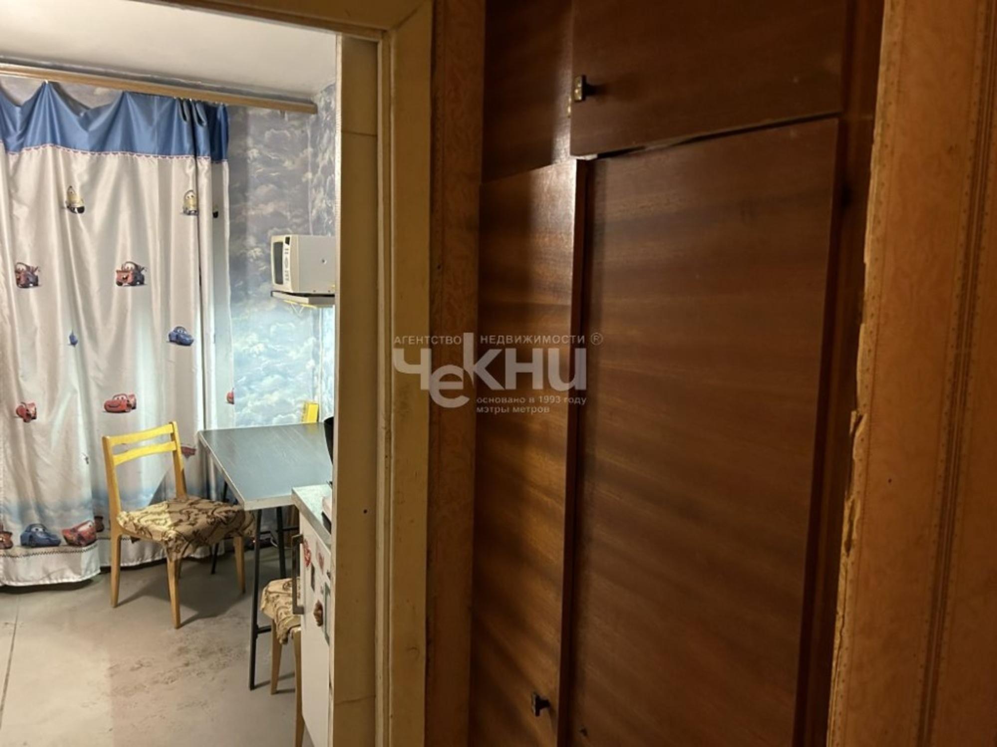Купить квартиру за 6 000 000 рублей на Автозаводский район