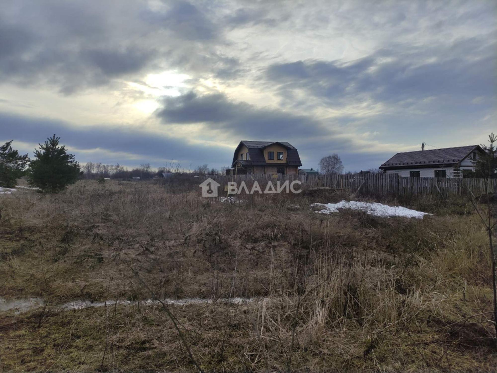 Купить землю, земельный участок за 600 000 рублей на село Алешково