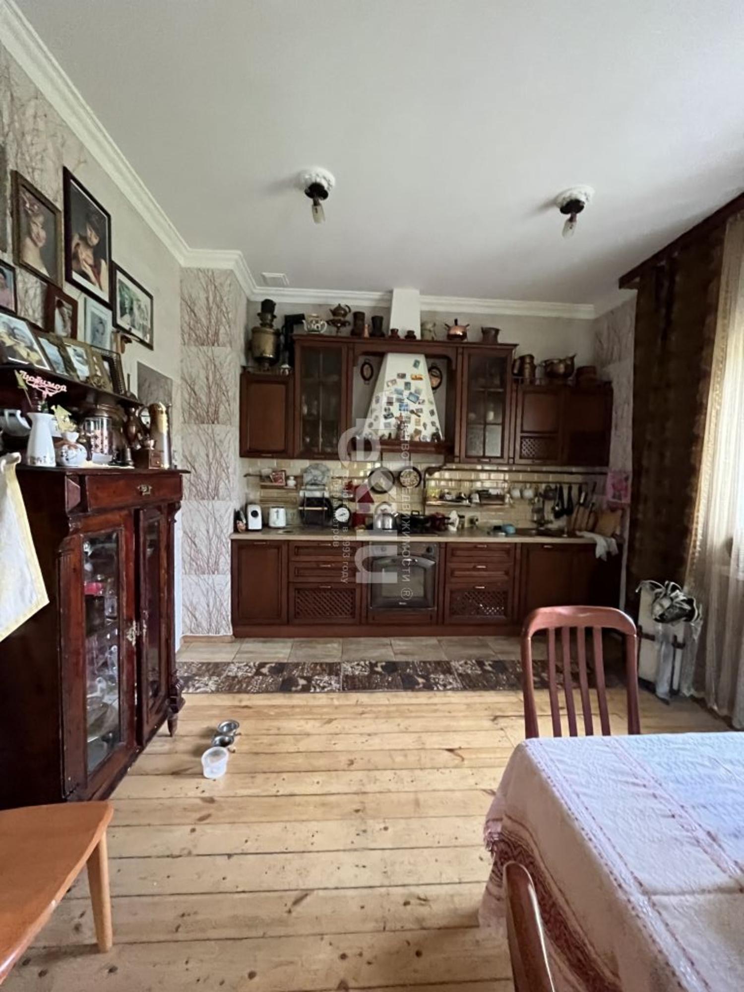 Купить дачу, дом, коттедж за 18 000 000 рублей на Приокский район