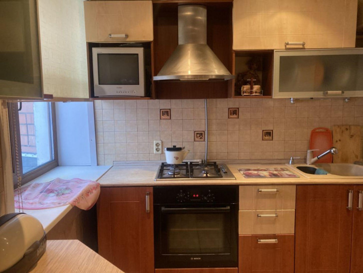 2-комн квартира Свободы ул, 27