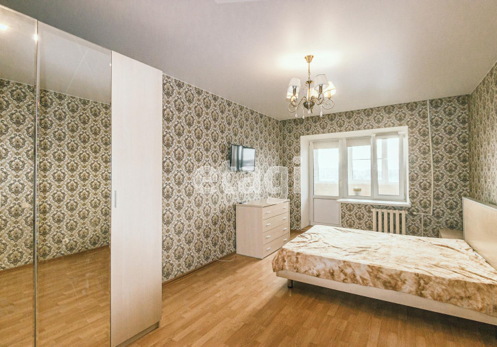 2-комн квартира улица Чехова, 36