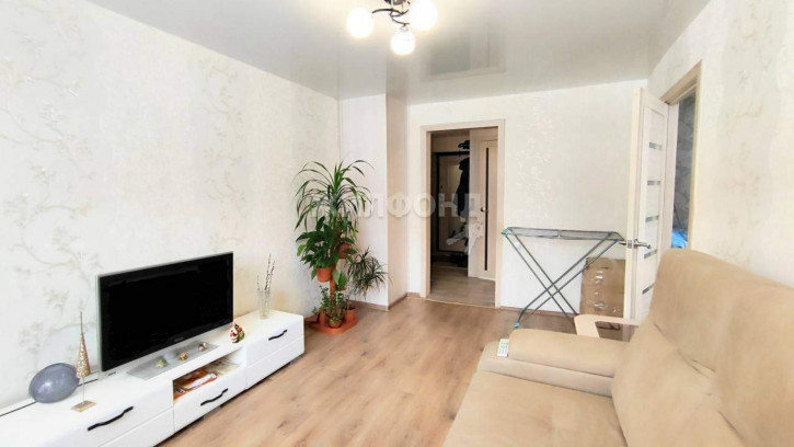 2-комн квартира Ленина улица, д.19