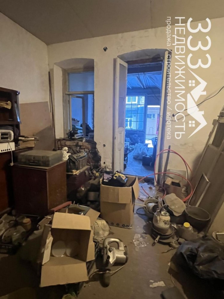 3-комн квартира Гибизова ул, 18