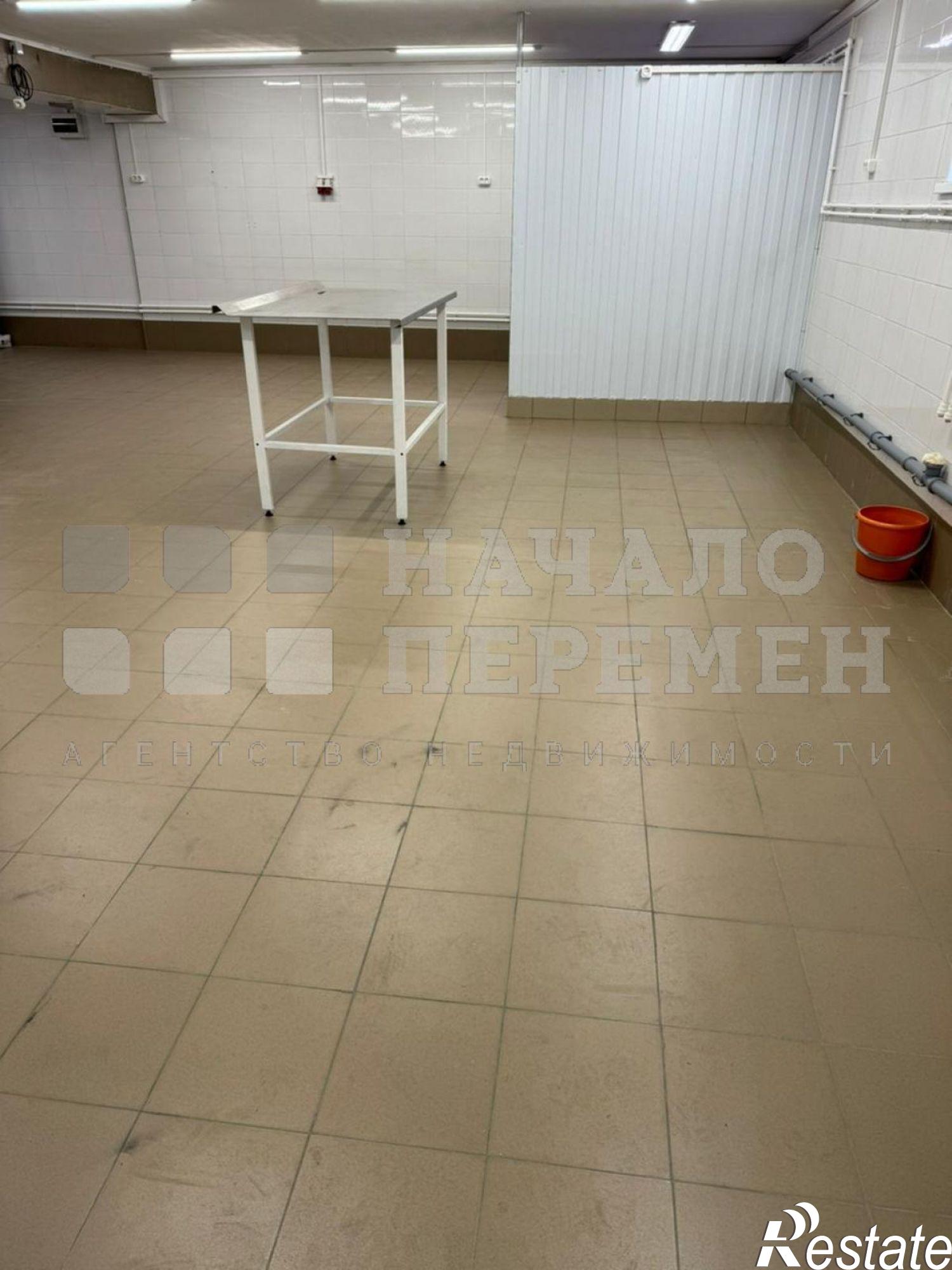 Сдать складское помещение за 55 000 рублей на Ростовская, 60