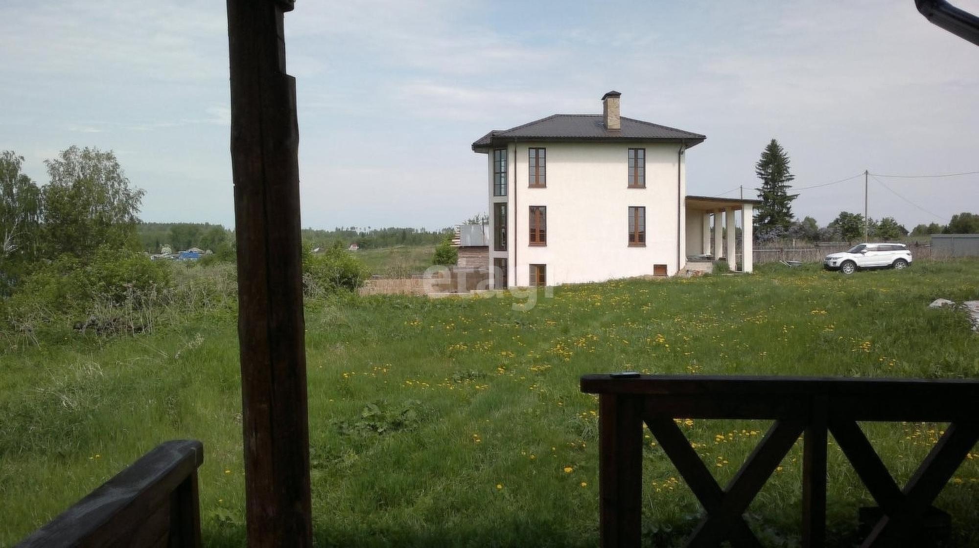 Купить дачу, дом, коттедж за 10 500 000 рублей на Хуторная,