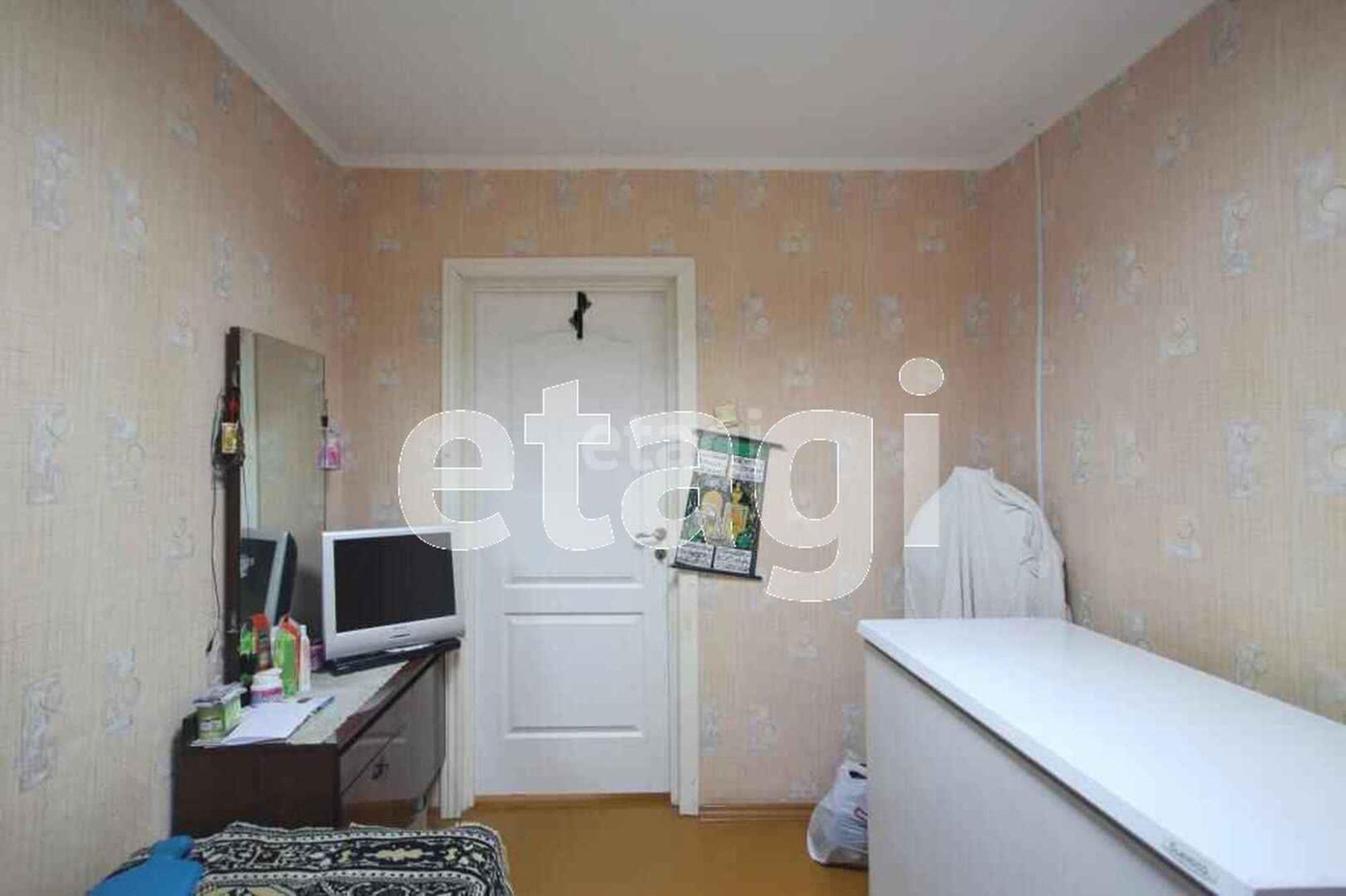 Купить дачу, дом, коттедж за 15 400 000 рублей на Доронина пер., 10