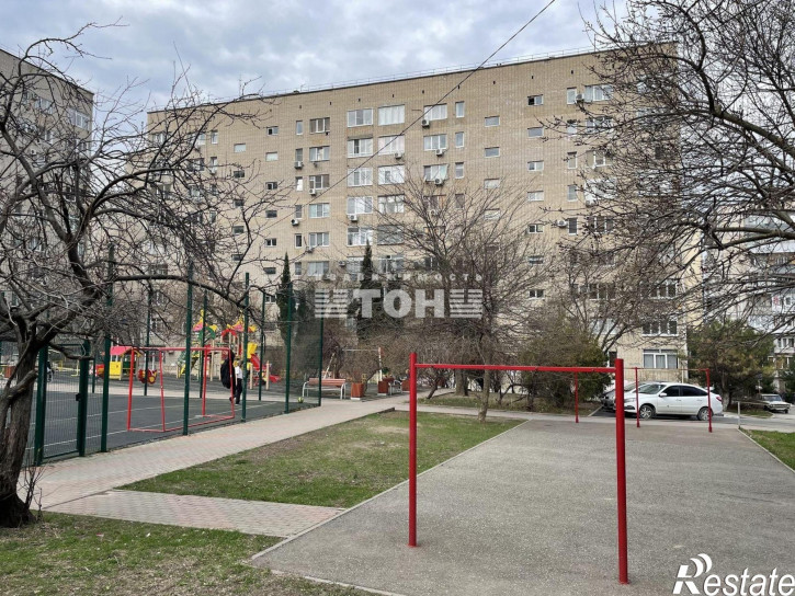 3-комн квартира ул.Леселидзе, д.2