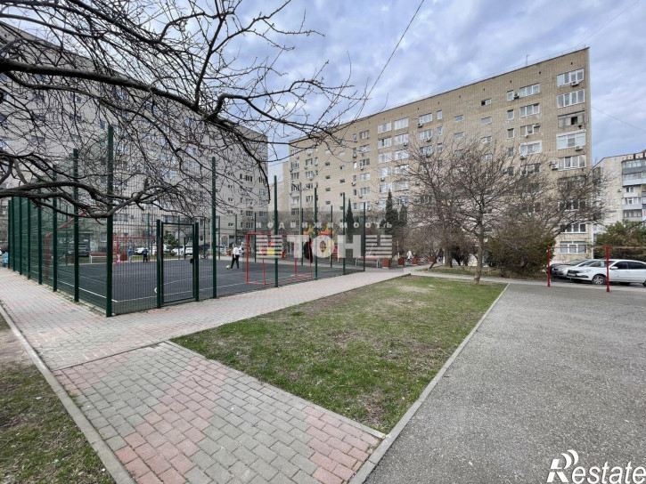 3-комн квартира ул.Леселидзе, д.2