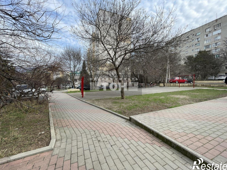 3-комн квартира ул.Леселидзе, д.2