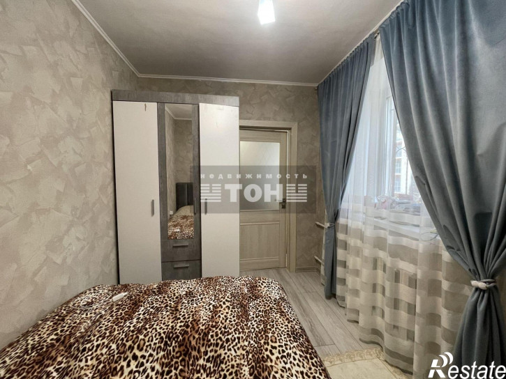 3-комн квартира ул.Крымская, 4