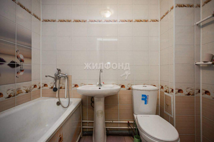 1-комн квартира Дузенко улица, д.21А
