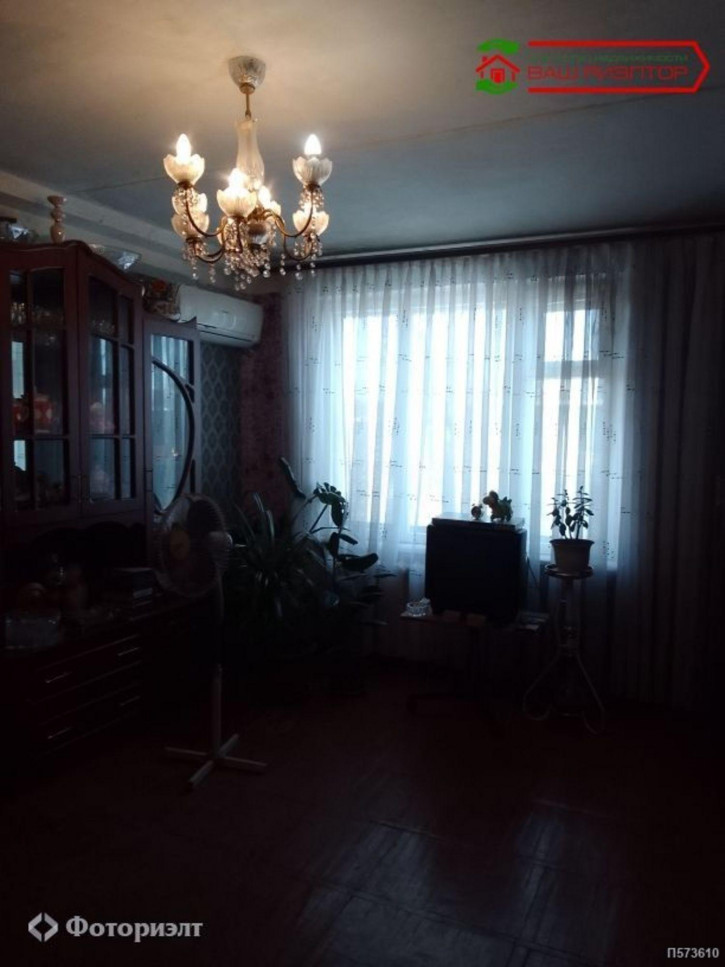 3-комн квартира Строителей пр-кт, 54А
