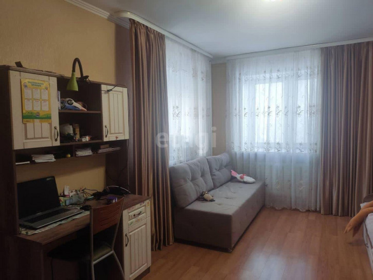 2-комн квартира Софьи Ковалевской, 4