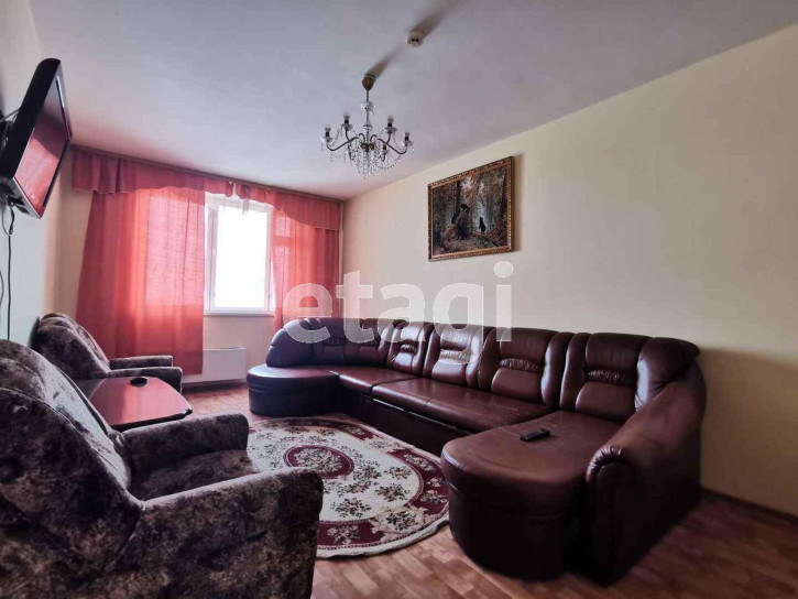 2-комн квартира Газовиков, 55
