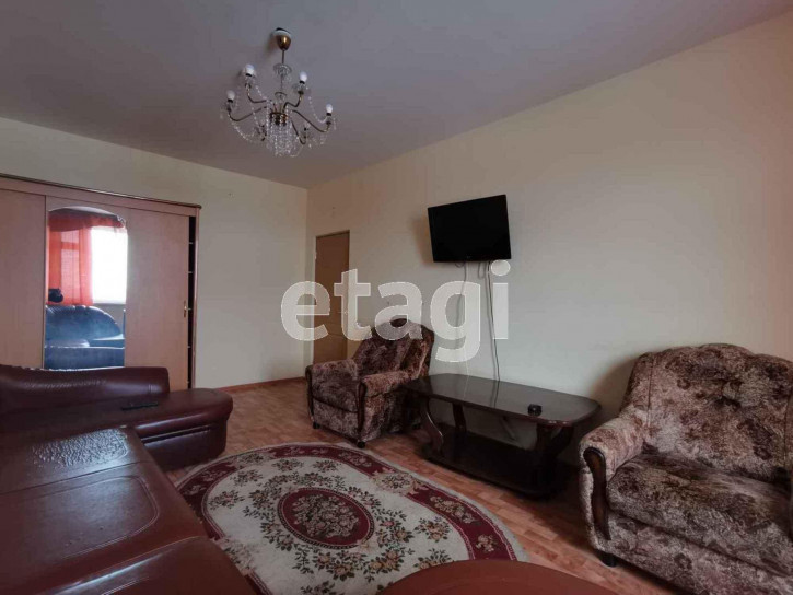 2-комн квартира Газовиков, 55