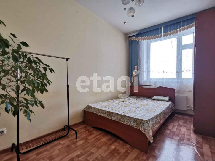 2-комн квартира Газовиков, 55