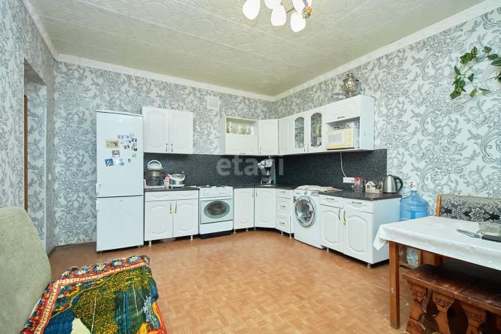 3-комн квартира 50 лет Октября, 74/4