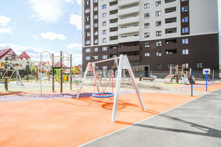 3-комн квартира Тальниковая, 5