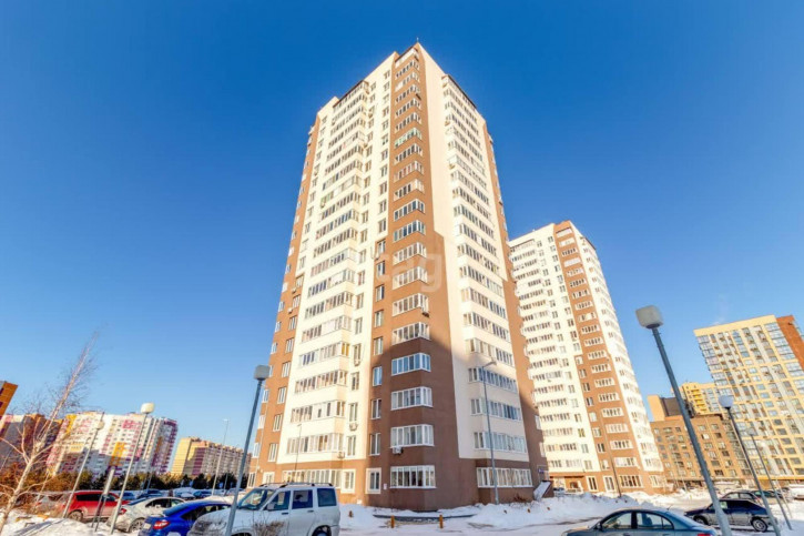 2-комн квартира Фармана Салманова, 8