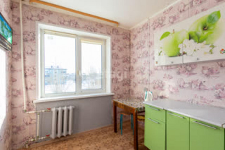 2-комн квартира Школьная, 11