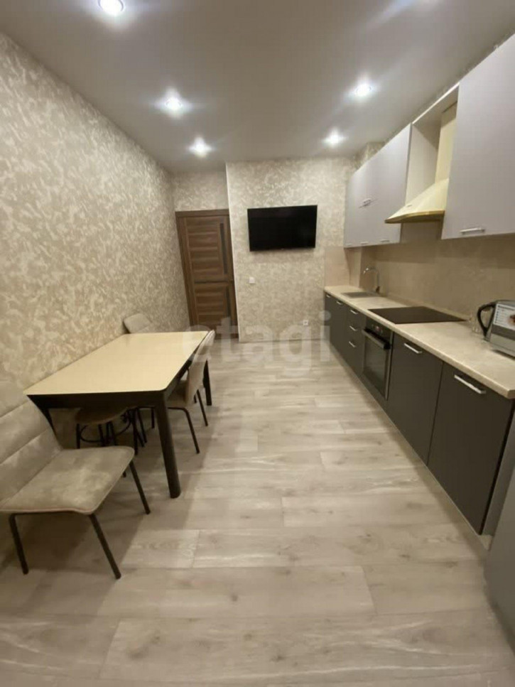 1-комн квартира Пермякова, 66